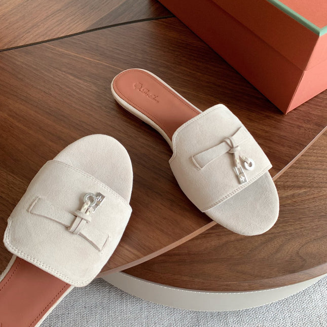 LP 26S SUMMER CHARMS SLIDES IN CREAM WHITE SUEDE SILVER HARDWARE