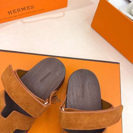 KOS CLOG IN BRONZE BROWN SUEDE