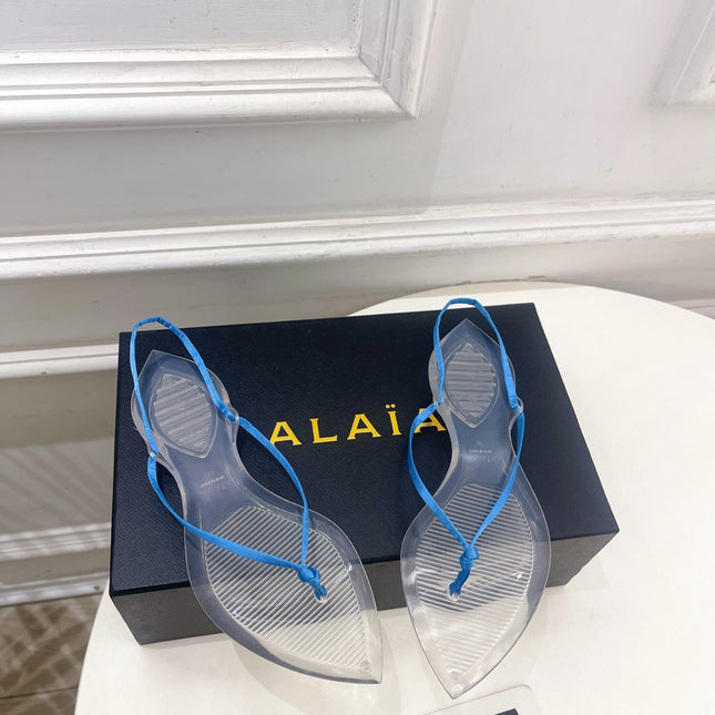 ALAIA 26S POINTED-TOE THONG SANDALS IN BLUE SATIN AND TRANSPARENT PVC