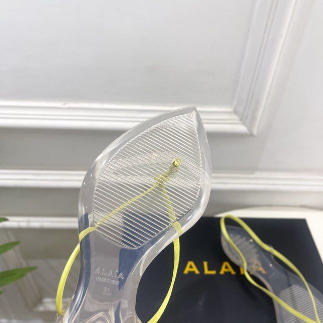 ALAIA 26S POINTED-TOE THONG SANDALS IN LIGHT YELLOW SATIN AND TRANSPARENT PVC
