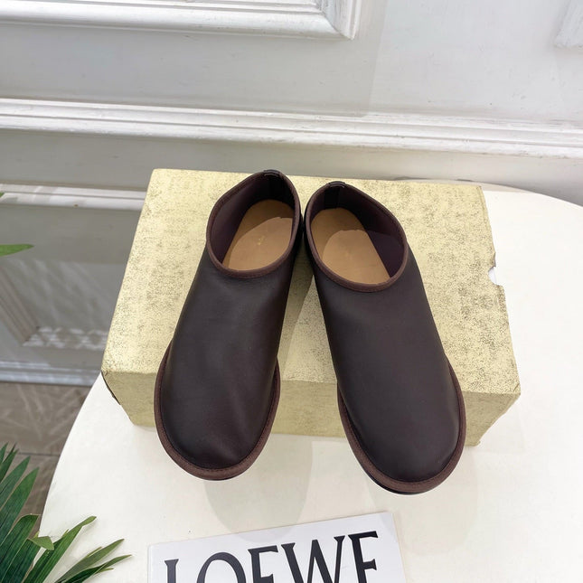 THE ROW 26S SLIP-ON FLATS IN DARK BROWN NAPPA CALFSKIN