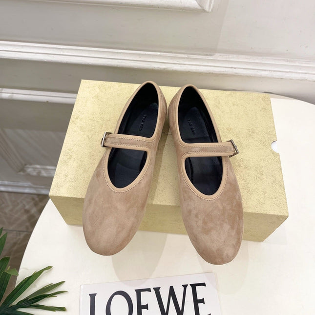 THE ROW 26S ROUND TOE MARY JANE FLATS IN LIGHT BROWN SUEDE
