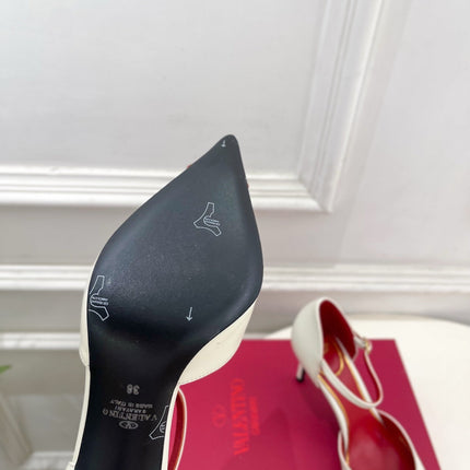 VALENTINO 26S ANKLE-STRA PUMPS 85 MM IN OFF-WHITE AND RED CALFSKIN