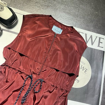 PRADA 26S SLEEVELESS FLARED DRESS 709
