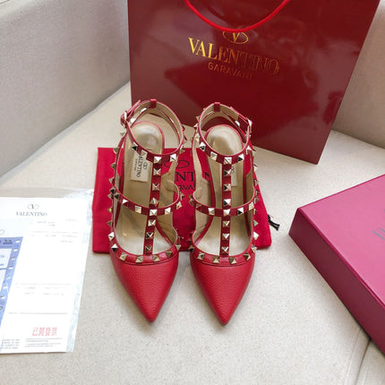 ROCKSTUD RUBY RED METALLIC CALFSKIN ANKLE STRAP HIGH SANDAL