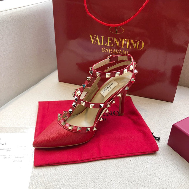 ROCKSTUD RUBY RED METALLIC CALFSKIN ANKLE STRAP HIGH SANDAL
