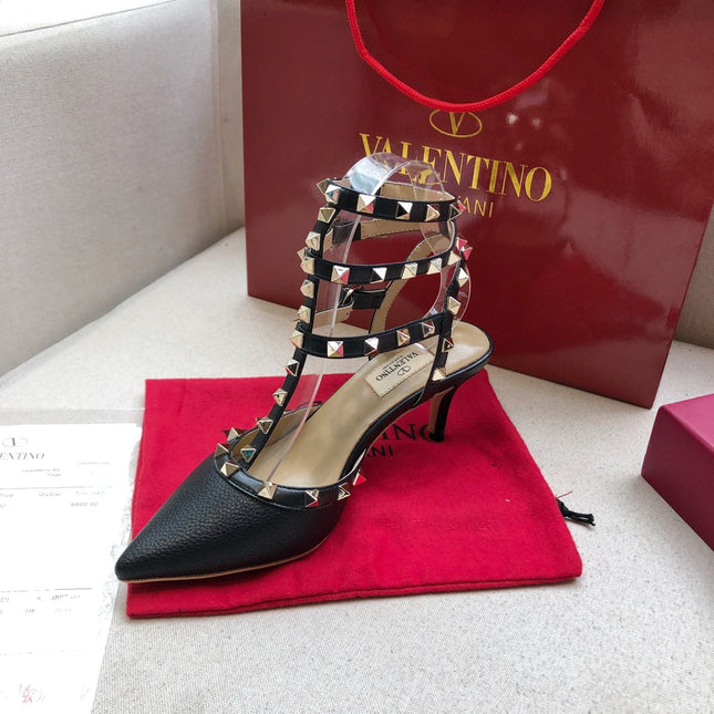 ROCKSTUD BLACK METALLIC CALFSKIN ANKLE STRAP HIGH SANDAL