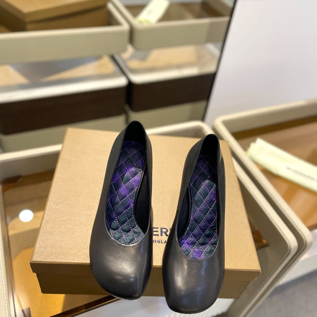 BURBERRY 26S HIGH HEELS 85 MM IN BLACK CALFSKIN