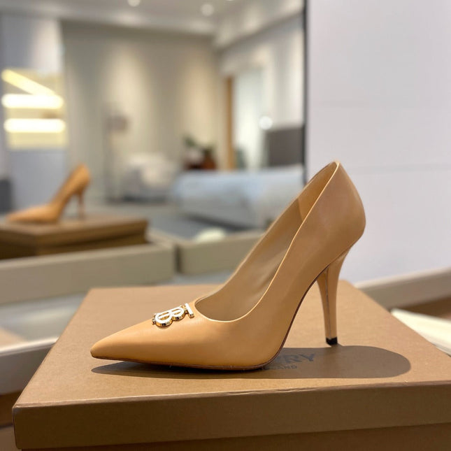 BURBERRY 26S HIGH HEELS 105 MM IN PALE BEIGE CALFSKIN WITH LOGO