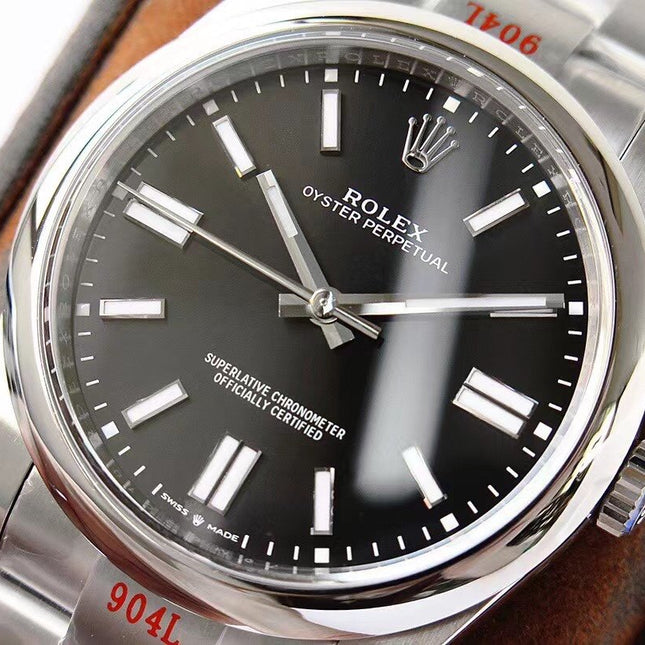 OYSTER PERPETUAL 41 STAINLESS STEEL BLACK DIAL